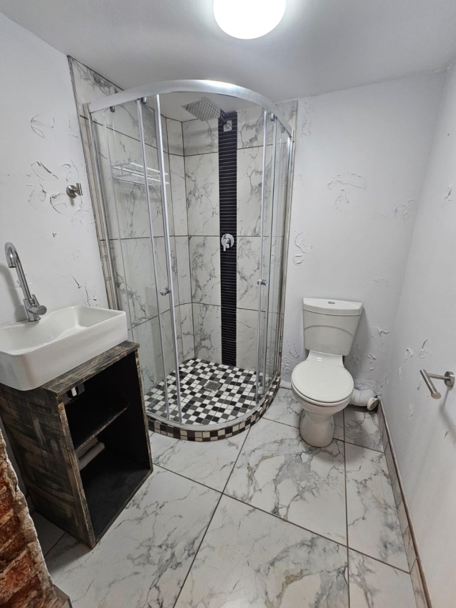 To Let 5 Bedroom Property for Rent in Dan Pienaar Free State